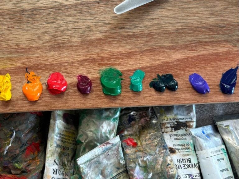 Simplifying what colors make green for artists 